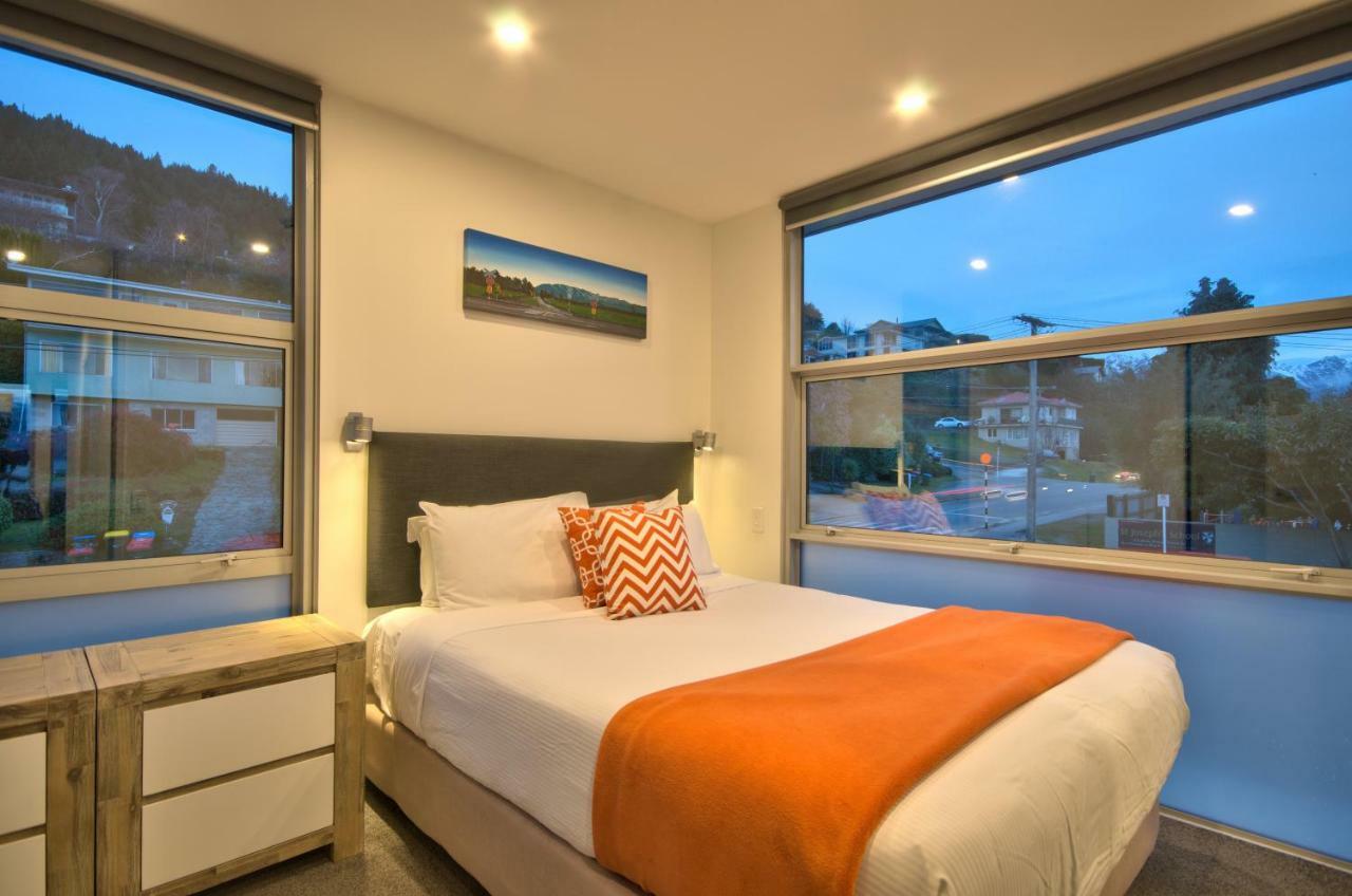 Highview Apartment *